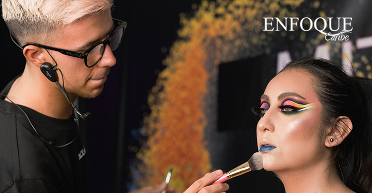 MASTER CLASS MITCHELL: EL PASADO 29 Y 30 DE MARZO BOGOTÁ FUE TESTIGO DE CUATRO TÉCNICAS DE MAQUILLAJE IMPARTIDAS POR EL MAQUILLADOR INGLÉS
