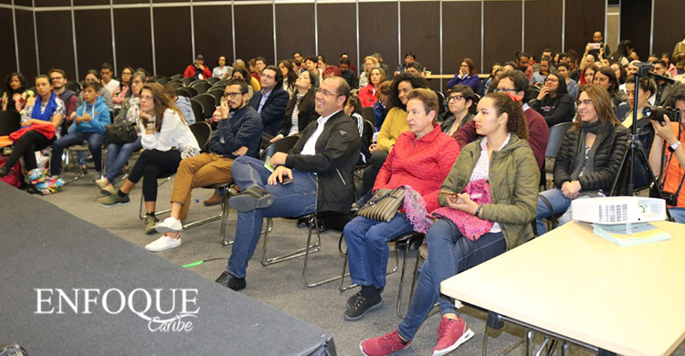 LANZAMIENTO EN LA FERIA INTERNACIONAL DEL LIBRO: EL PASADO 4 DE MAYO, FABRINA ACOSTA CONTRERAS REALIZÓ EL LANZAMIENTO LITERARIO ‘DE ESAS COSTUMBRES QUE HAY EN MI TIERRA: UNA MIRADA A LOS IMAGINARIOS SOCIALES DE LA VIOLENCIA DE GÉNERO’