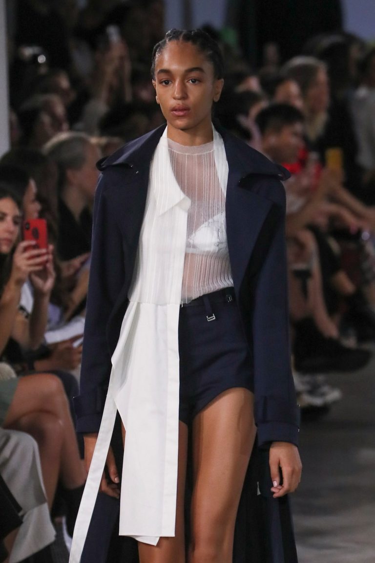 ESENCIALES DE OTOÑO: TENDENCIAS 2020 QUE HARÁN DE TUS OUTFITS ALGO ÚNICO ESENCIALES DE OTOÑO: TENDENCIAS 2020 QUE HARÁN DE TUS OUTFITS ALGO ÚNICO