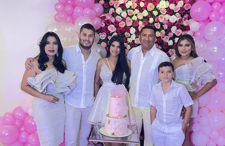GREISI BARLIZA MORENO: LA MATERNIDAD EL MAYOR MOTOR PARA LOGRAR SUS OBJETIVOS