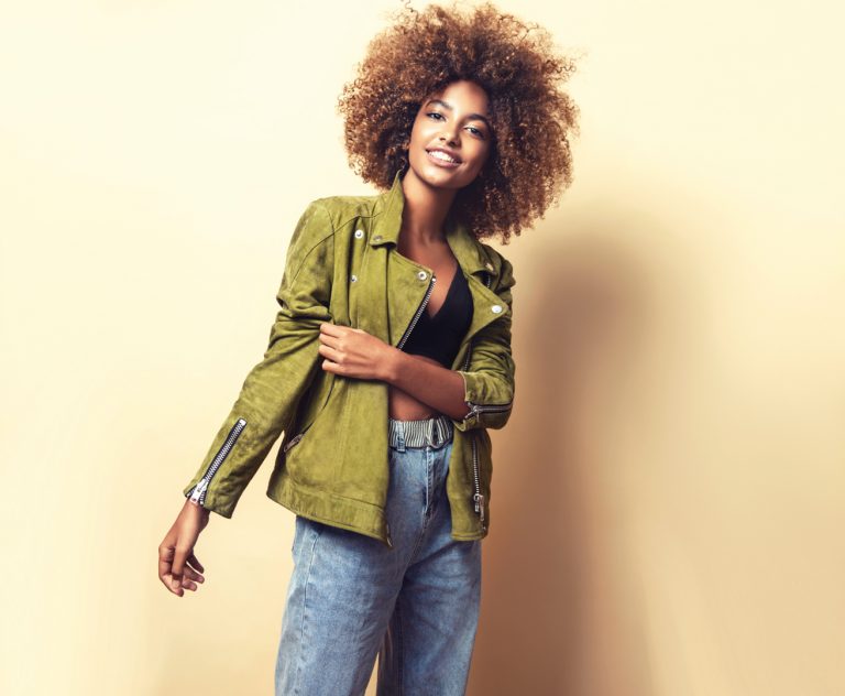 TOP PRODUCTOS PARA CABELLO RIZADO: LUCE LO MEJOR DE TUS RIZOS CON ESTAS OPCIONES
