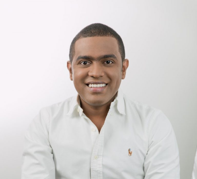 DANIEL CEBALLOS: VE EN LA JUVENTUD GUAJIRA LA CLAVE DEL PROGRESO EN EL DEPARTAMENTO