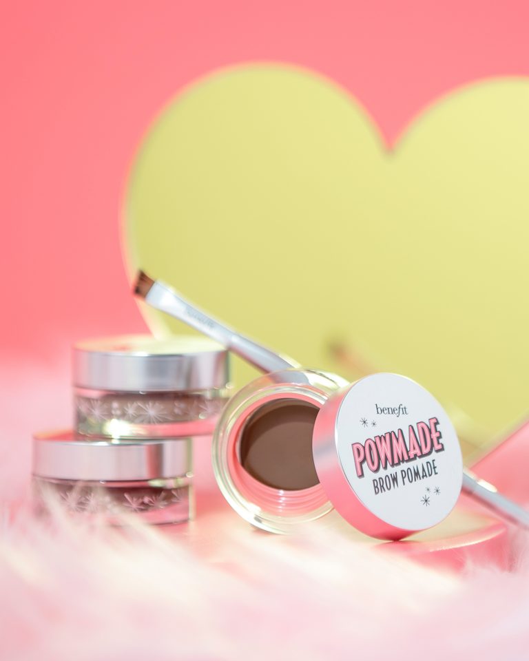 POWMADE BROW POMADE: OBTÉN UNAS CEJAS POW! CON ESTE NUEVO LANZAMIENTO DE BENEFIT COSMETICS
