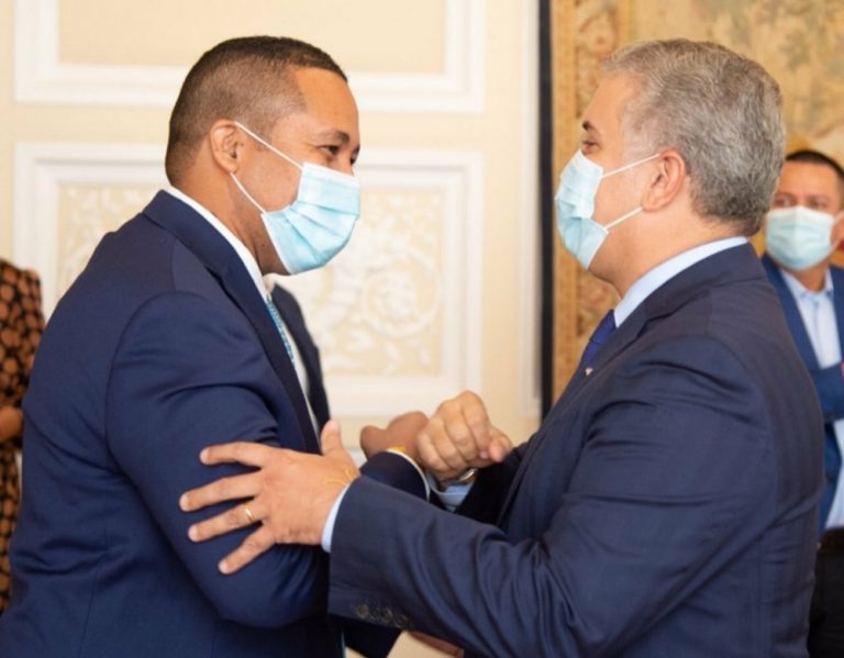JOSÉ RAMIRO BERMÚDEZ COTES: UN MANDATARIO JOVEN QUE TRABAJA POR EL DESARROLLO DE LA REGIÓN CARIBE