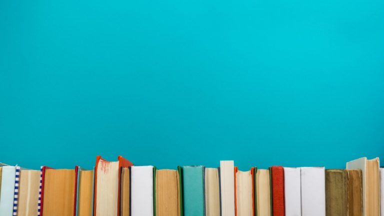 TOP LIBROS 2021: ORGANIZA TU LISTA DE LECTURA CON ESTAS RECOMENDACIONES