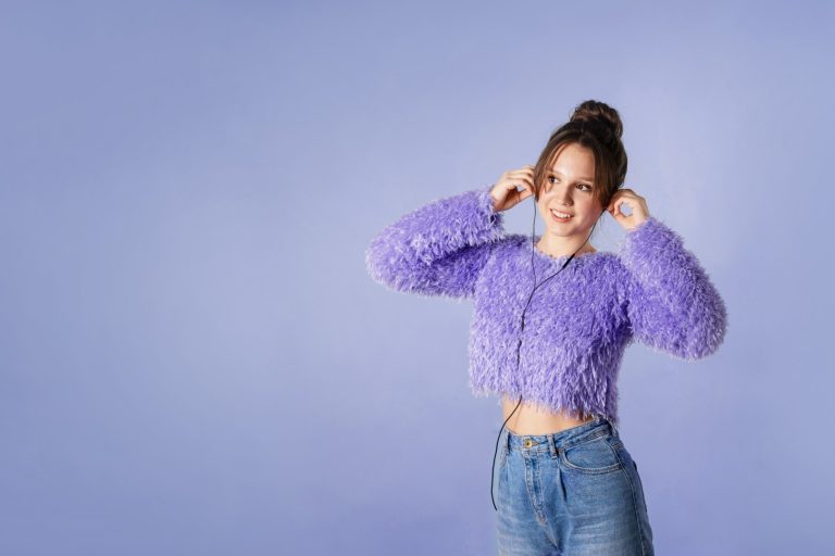 VERY PERI, EL COLOR PROTAGONISTA DEL AÑO 2022:  SÍMBOLO DE CREATIVIDAD, ALEGRÍA, VALENTÍA, DINAMISMO Y TRANSFORMACIÓN