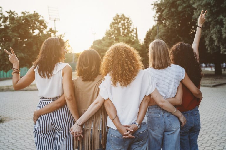 LAS MUJERES DE 40: AUTONOMÍA Y AMOR PROPIO